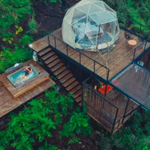 Glamping La Montaña Sagrada