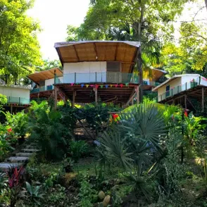 Serrano Glamping